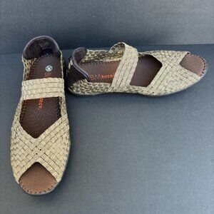 Bernie Mev Lulia Gold Metallic Y2K Slip On Mary Jane Peep Toe Size US 5, UK 36